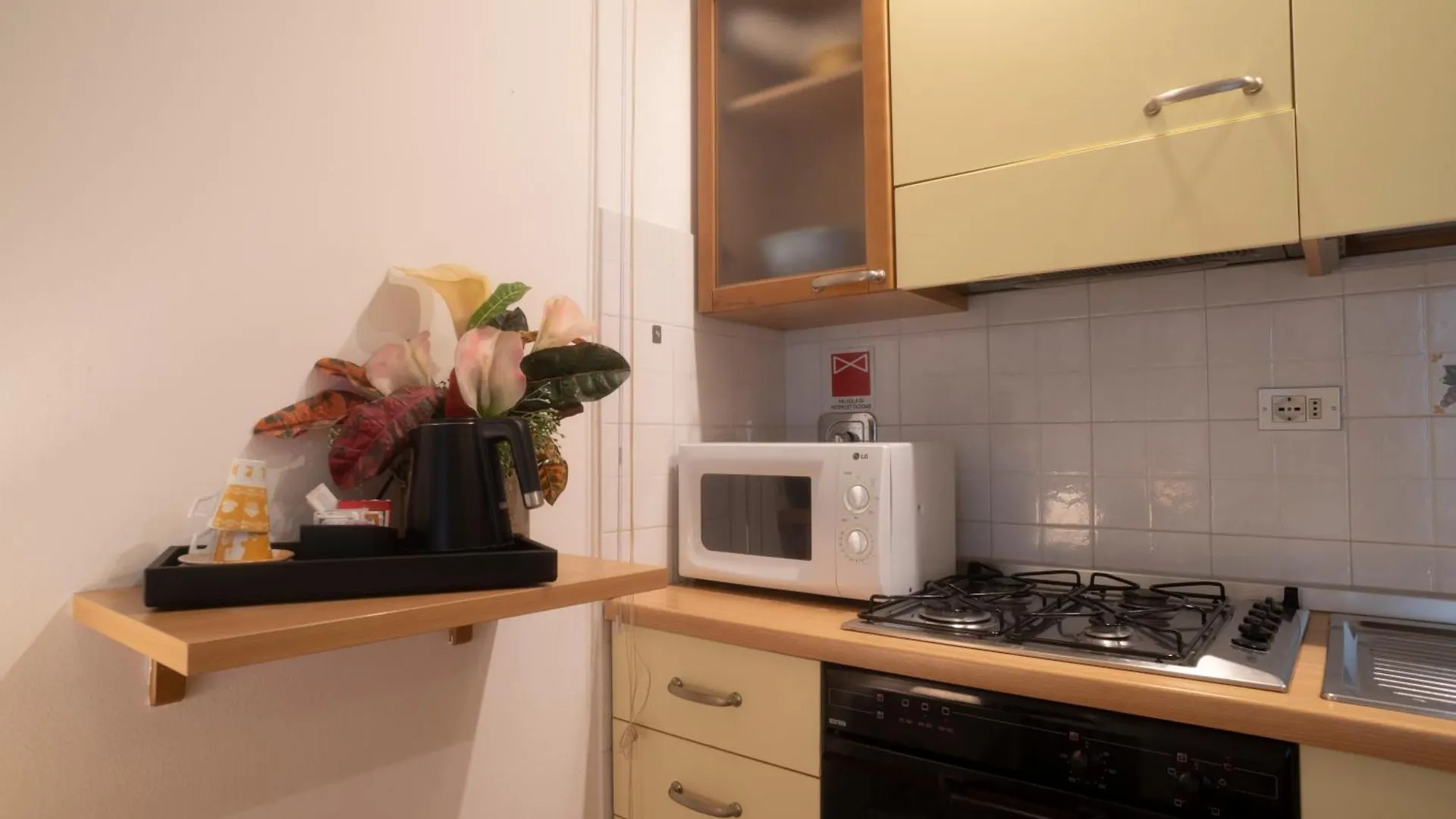 *** Aparthotel Hotel Residence La Contessina Florence Italy